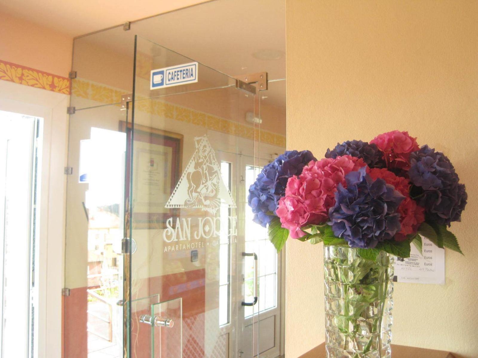 Hotel San Jorge Nueva De Llanes Exterior photo